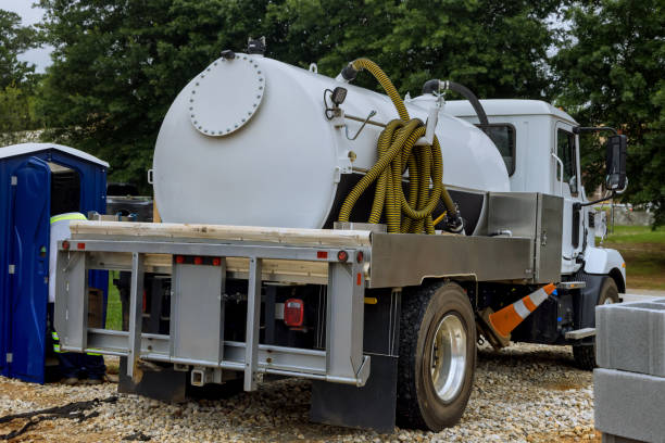 Best Portable toilet rental cost  in Comstock Park, MI